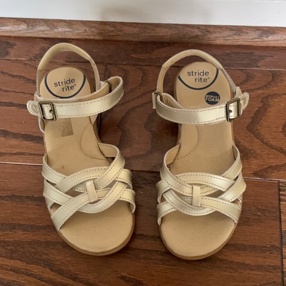 Excellent condition Stride Rite Gold Millie Sandals size 13